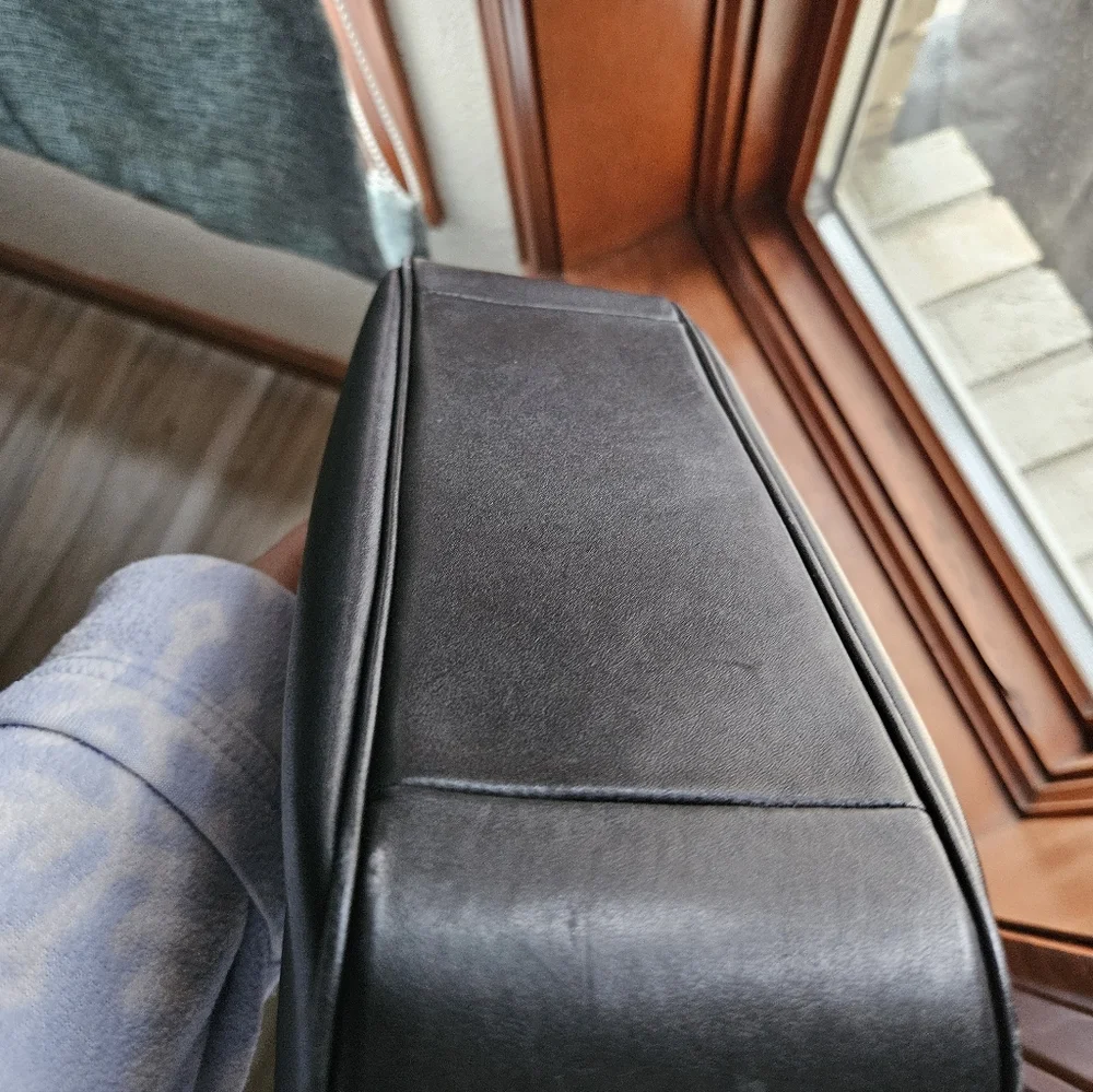 Coach Crossbody Bag - Picture 7 of 9